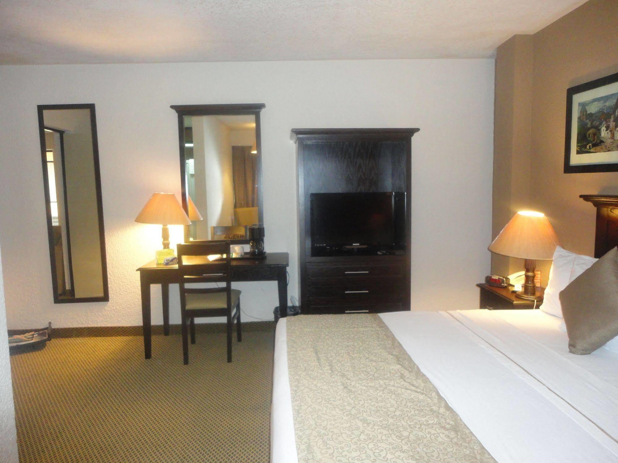 Best Western Posada Del Rio Gómez Palacio Kültér fotó